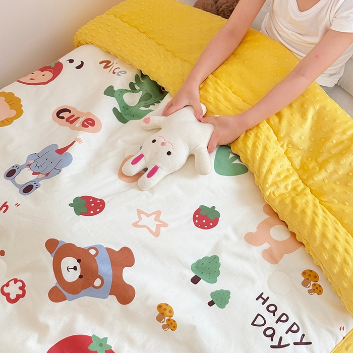 91家纺网 家纺一手货源 找家纺 2025新款3D触感全棉豆豆被儿童豆豆被春秋被冬被幼儿园被子 布拉乐园-一体款