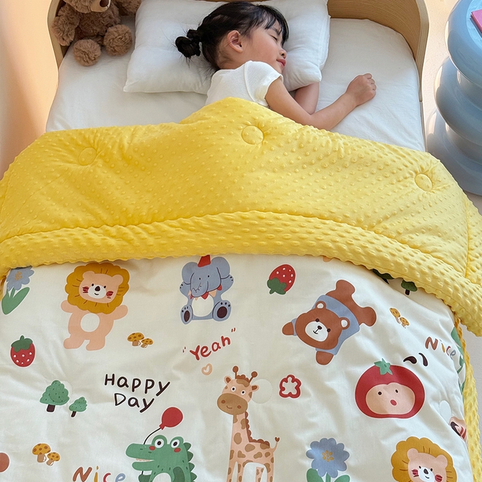 91家纺网 家纺一手货源 找家纺 2025新款3D触感全棉豆豆被儿童豆豆被春秋被冬被幼儿园被子 布拉乐园-一体款