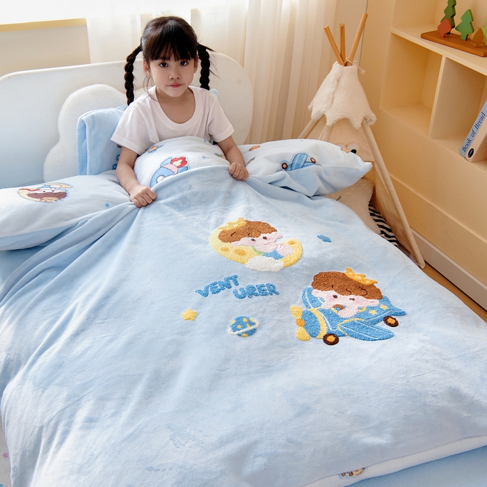 91家纺网 家纺一手货源 找家纺 （总）鱼宝 2025新款毛巾绣牛奶绒被套被芯套件