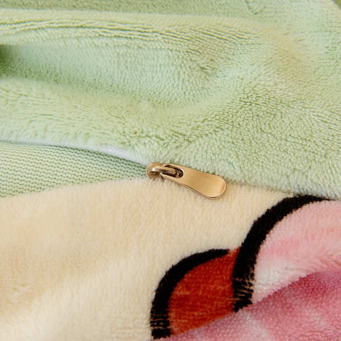 91家纺网 家纺一手货源 找家纺 鱼宝 2025新款毛巾绣牛奶绒被套被芯套件 小奶龙