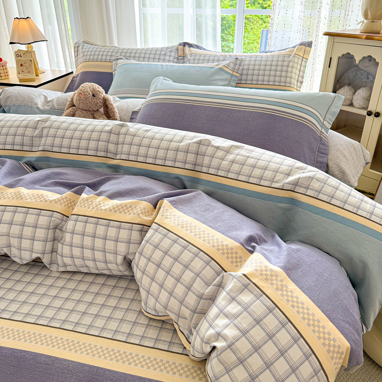 91家纺网 家纺一手货源 找家纺 红粉佳人家纺 2025新款12868纯棉系列全棉四件套 爱之艺