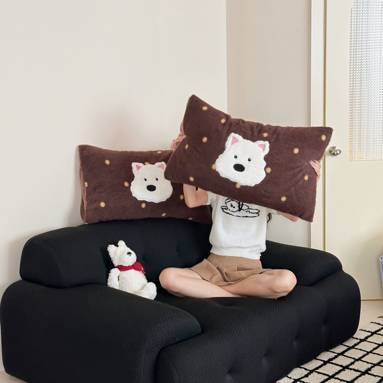 91家纺网 家纺一手货源 找家纺 桃喜 2025新款仿羊绒贴布绣四件套（会员-5） 波点围巾狗狗