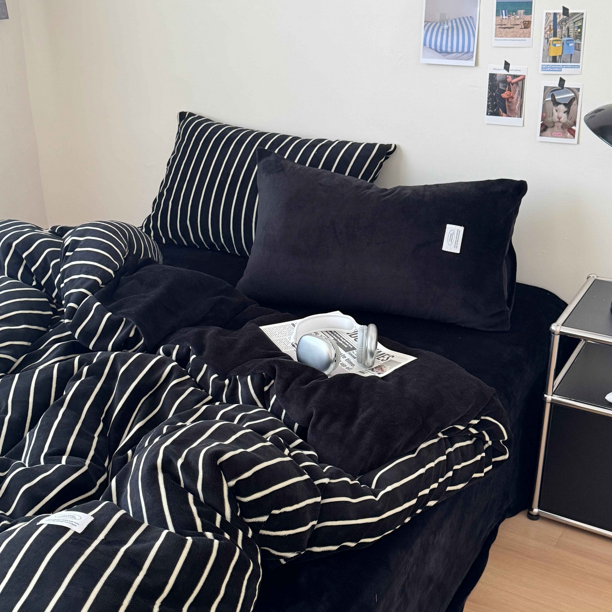 91家纺网 家纺一手货源 找家纺 桃喜 2025新款条纹牛奶绒系列四件套（会员-5） 复古黑白