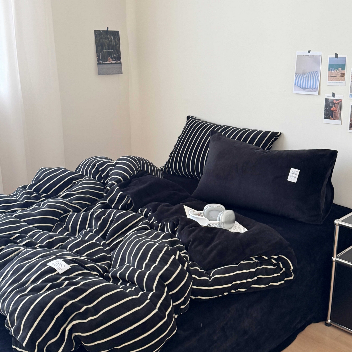 91家纺网 家纺一手货源 找家纺 桃喜 2025新款条纹牛奶绒系列四件套（会员-5） 复古黑白