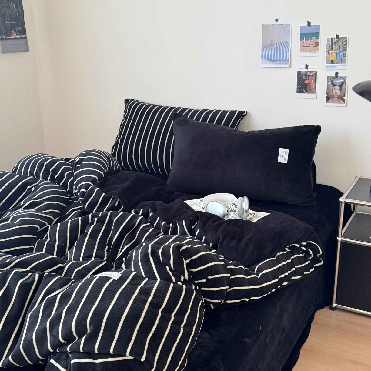 91家纺网 家纺一手货源 找家纺 桃喜 2025新款条纹牛奶绒系列四件套（会员-5） 复古黑白