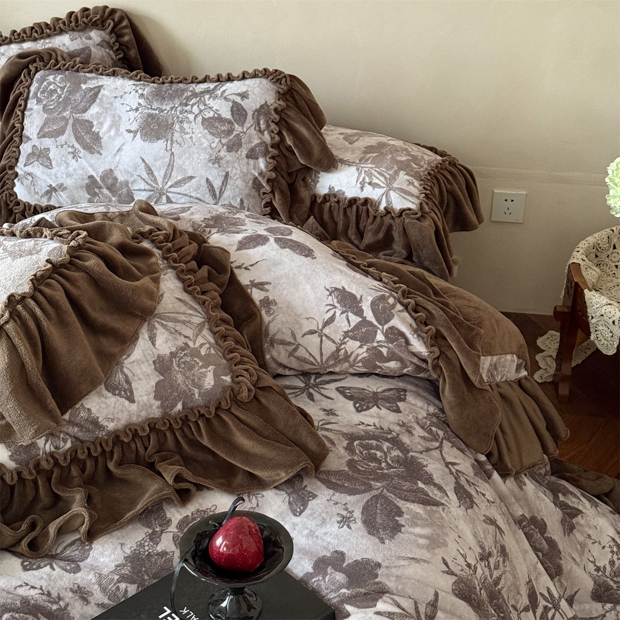 91家纺网 家纺一手货源 找家纺 （总）婳庭家居 2025新款牛奶绒四件套-彼得庄园