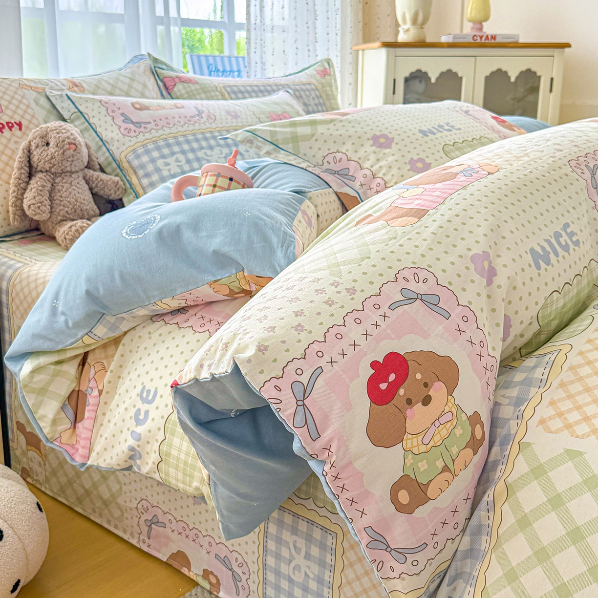 91家纺网 家纺一手货源 找家纺 红粉佳人家纺 2025新款12868纯棉系列全棉单床单 趴趴乐园