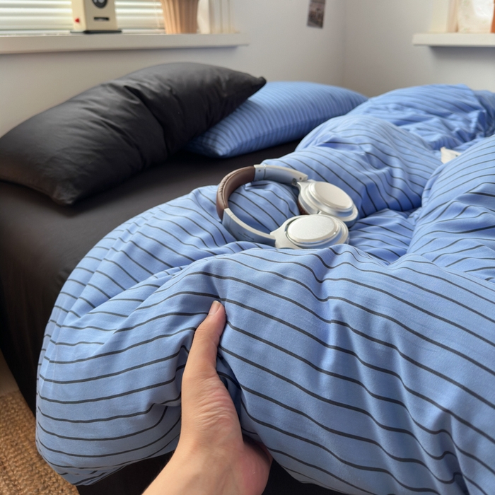 91家纺网 家纺一手货源 找家纺 尤米 2025新款中古风水洗棉四件套 夜幽黑茶