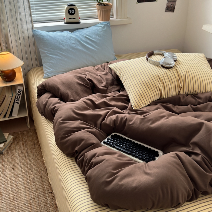 91家纺网 家纺一手货源 找家纺 尤米 2025新款中古风水洗棉四件套 栗子拿铁