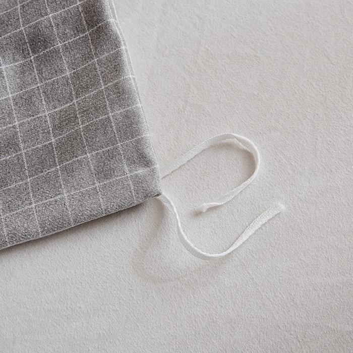 91家纺网 家纺一手货源 找家纺 萌飞 2025新款水洗棉可拆卸棉花被被子被芯 轨迹-黑