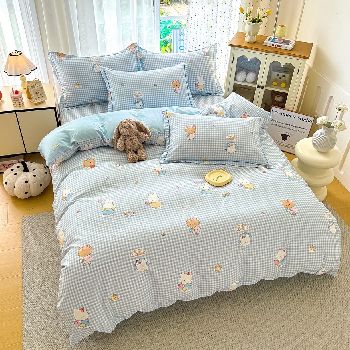 91家纺网 家纺一手货源 找家纺 红粉佳人家纺 2025春夏新款全棉纯棉12868纯棉单被套 格子猫咪