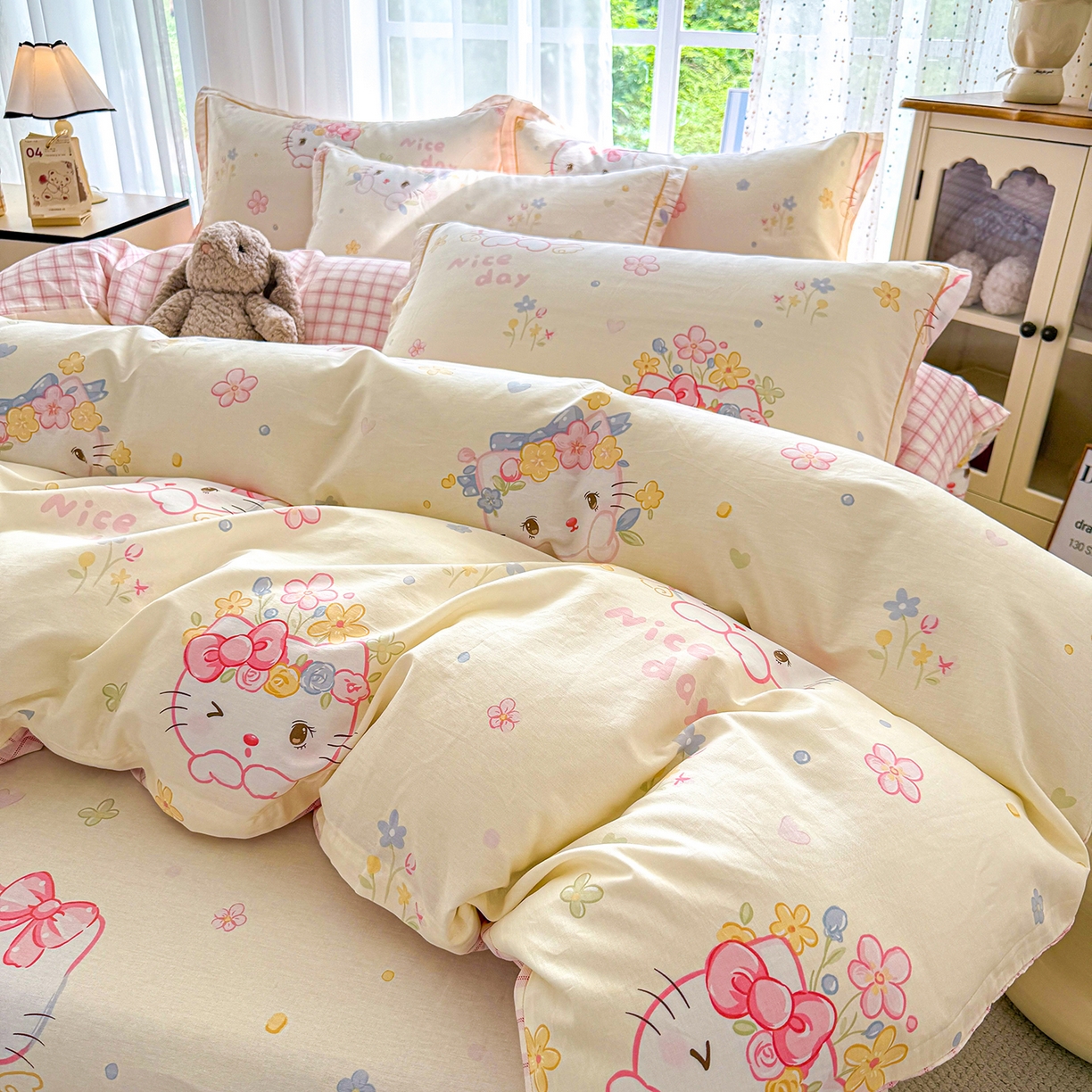 91家纺网 家纺一手货源 找家纺 红粉佳人家纺 2025春夏新款全棉纯棉12868纯棉单被套 花花猫咪