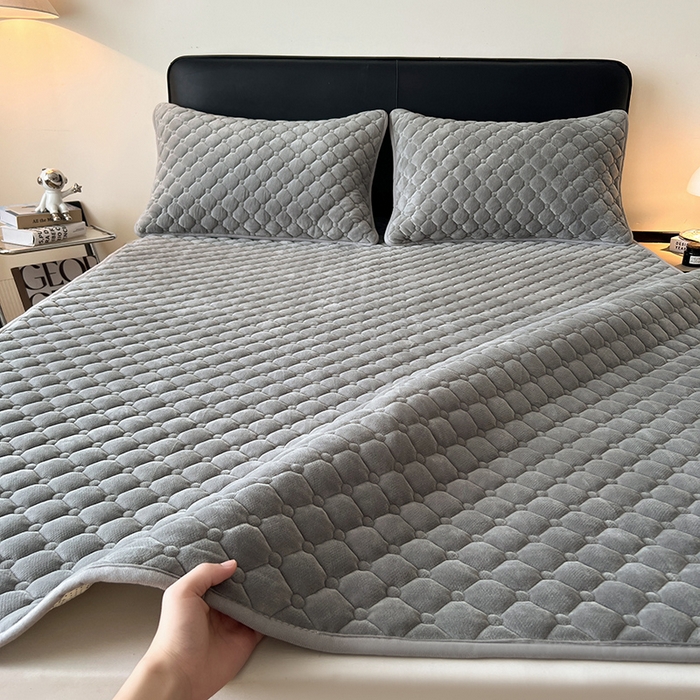 91家纺网 家纺一手货源 找家纺 （总）丽诺床垫 2025新款德芙绒抗菌保暖床垫