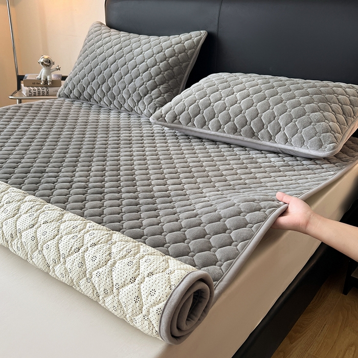 91家纺网 家纺一手货源 找家纺 （总）丽诺床垫 2025新款德芙绒抗菌保暖床垫