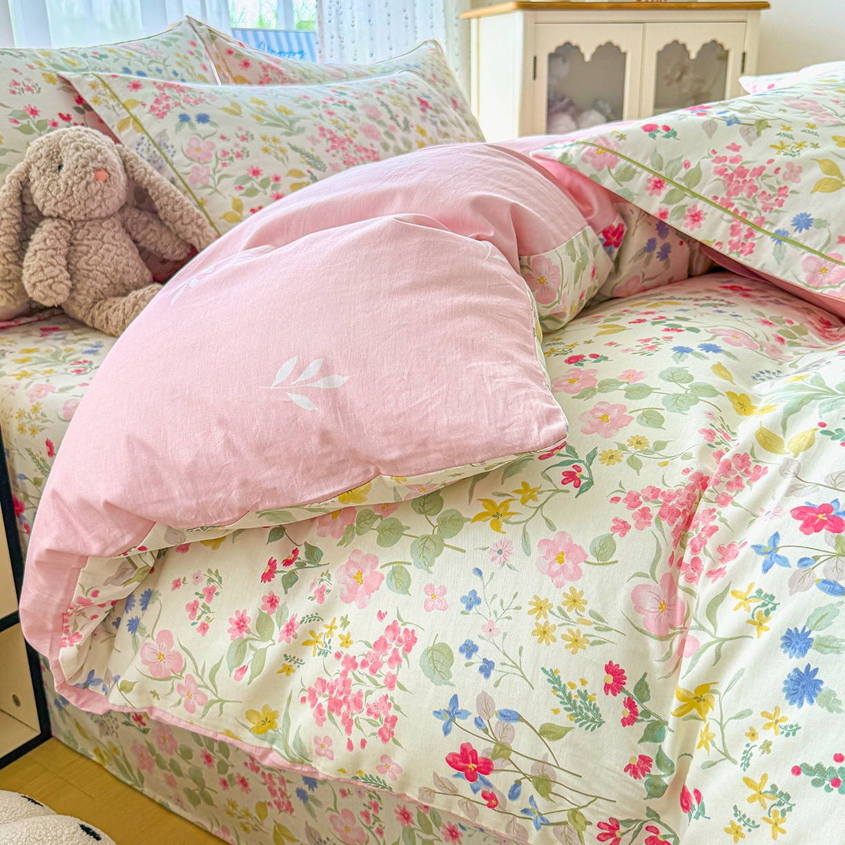 91家纺网 家纺一手货源 找家纺 红粉佳人家纺 2025春夏新款全棉纯棉12868纯棉单被套 花香