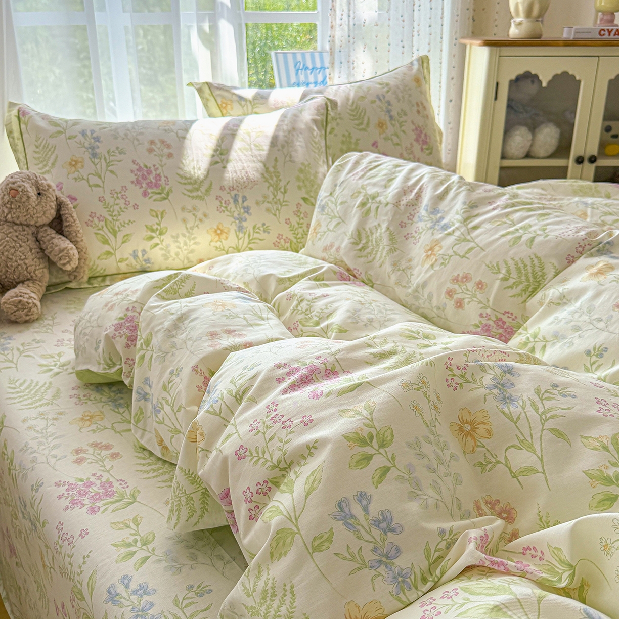 91家纺网 家纺一手货源 找家纺 红粉佳人家纺 2025春夏新款全棉纯棉12868纯棉单被套 漫步花语