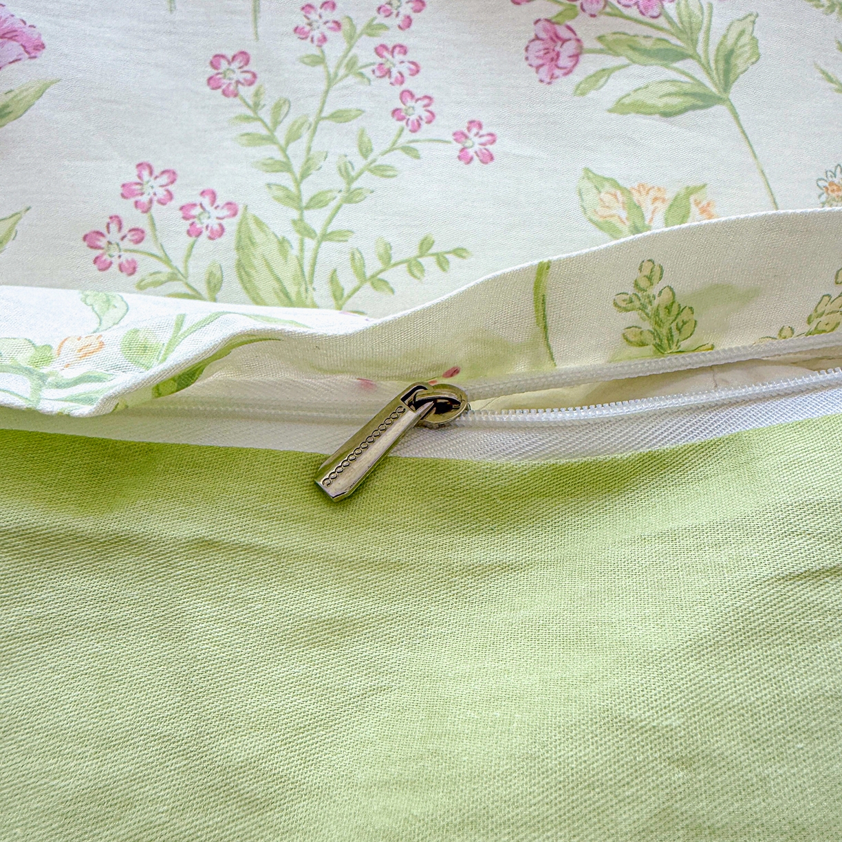 91家纺网 家纺一手货源 找家纺 红粉佳人家纺 2025春夏新款全棉纯棉12868纯棉单被套 漫步花语