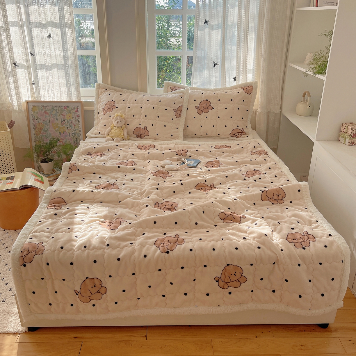 91家纺网 家纺一手货源 找家纺 （总）红嘴企鹅 2025新款高克重牛奶绒印花床护垫床褥