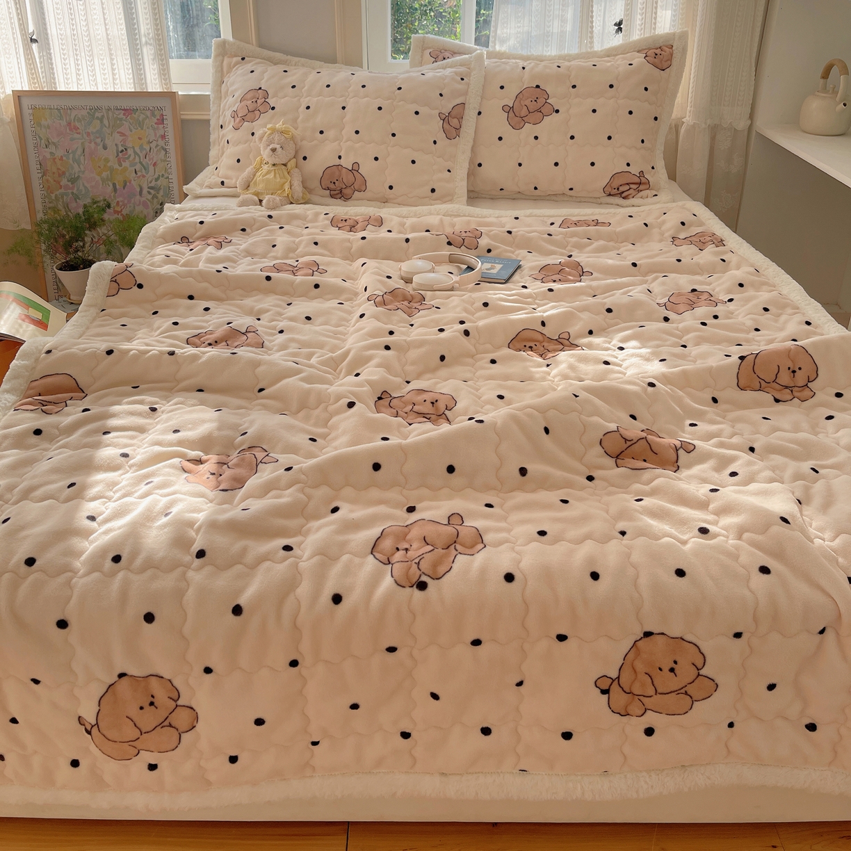 91家纺网 家纺一手货源 找家纺 （总）红嘴企鹅 2025新款高克重牛奶绒印花床护垫床褥