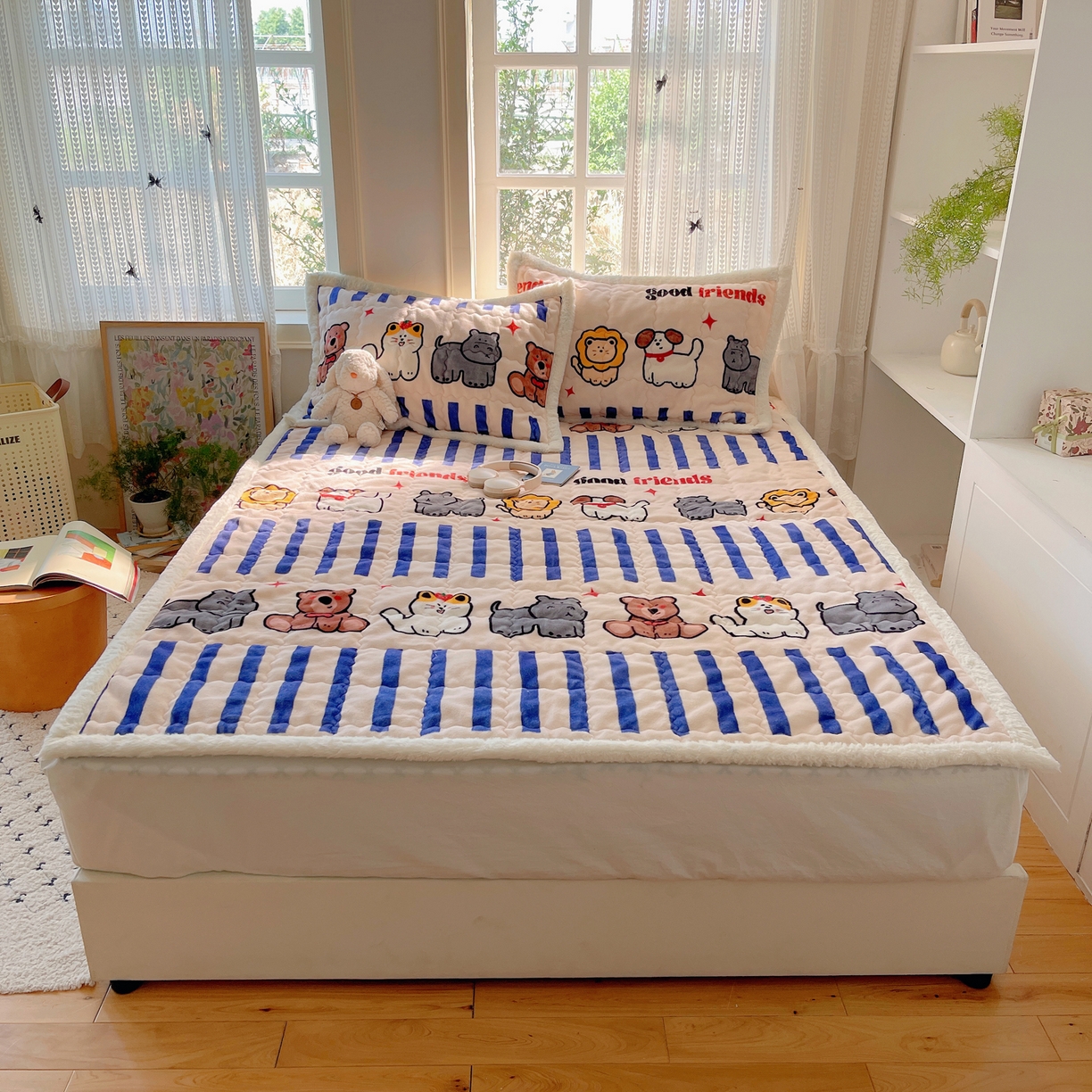 91家纺网 家纺一手货源 找家纺 （总）红嘴企鹅 2025新款高克重牛奶绒印花床护垫床褥