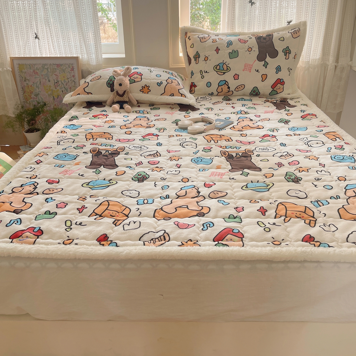 91家纺网 家纺一手货源 找家纺 红嘴企鹅 2025新款高克重牛奶绒印花床护垫床褥 大力