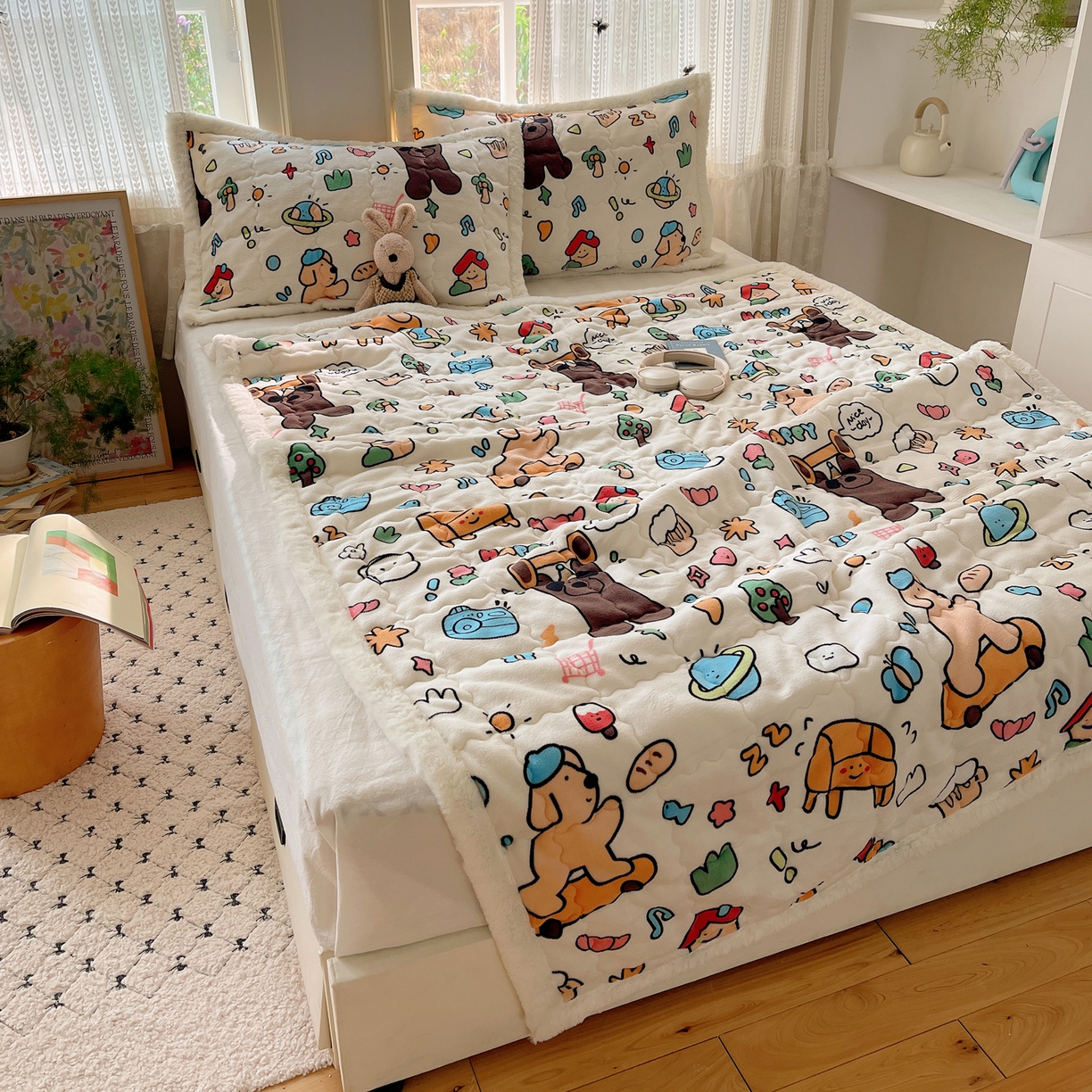 91家纺网 家纺一手货源 找家纺 红嘴企鹅 2025新款高克重牛奶绒印花床护垫床褥 大力