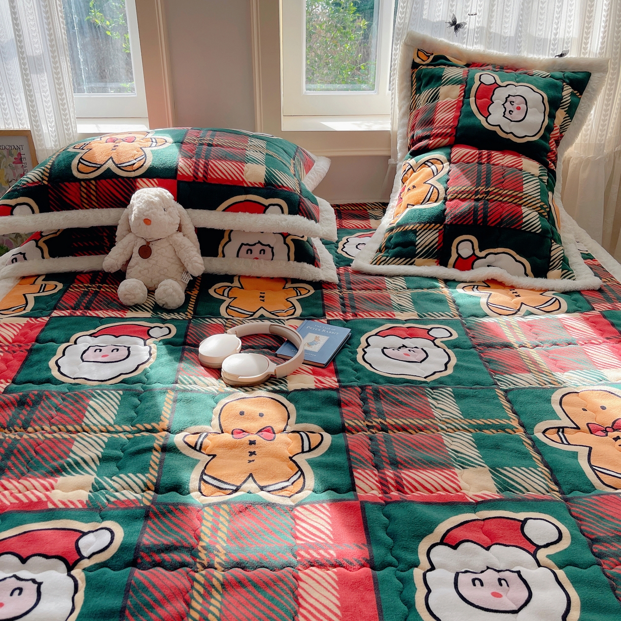 91家纺网 家纺一手货源 找家纺 红嘴企鹅 2025新款高克重牛奶绒印花床护垫床褥 圣诞老人