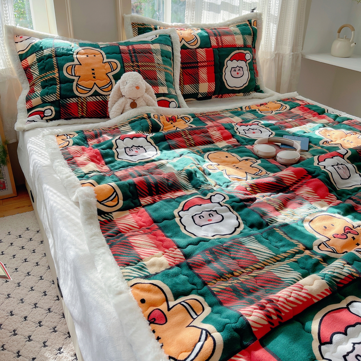 91家纺网 家纺一手货源 找家纺 红嘴企鹅 2025新款高克重牛奶绒印花床护垫床褥 圣诞老人