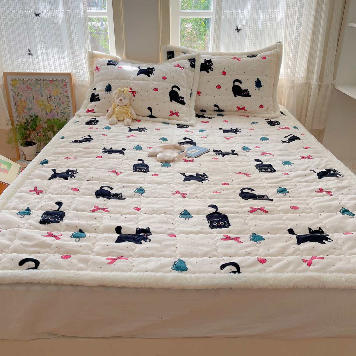 91家纺网 家纺一手货源 找家纺 红嘴企鹅 2025新款高克重牛奶绒印花床护垫床褥 圣诞猫