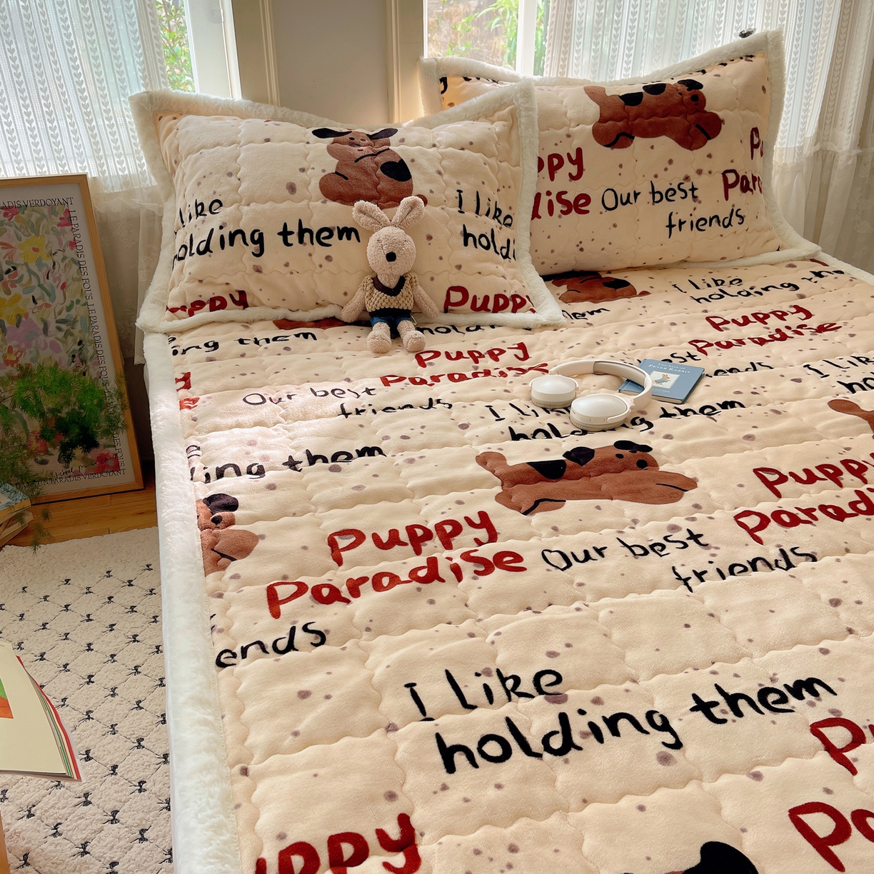 91家纺网 家纺一手货源 找家纺 红嘴企鹅 2025新款高克重牛奶绒印花床护垫床褥 淘气狗