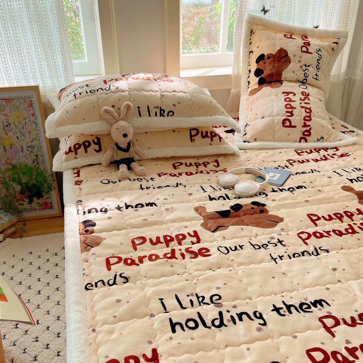 91家纺网 家纺一手货源 找家纺 红嘴企鹅 2025新款高克重牛奶绒印花床护垫床褥 淘气狗