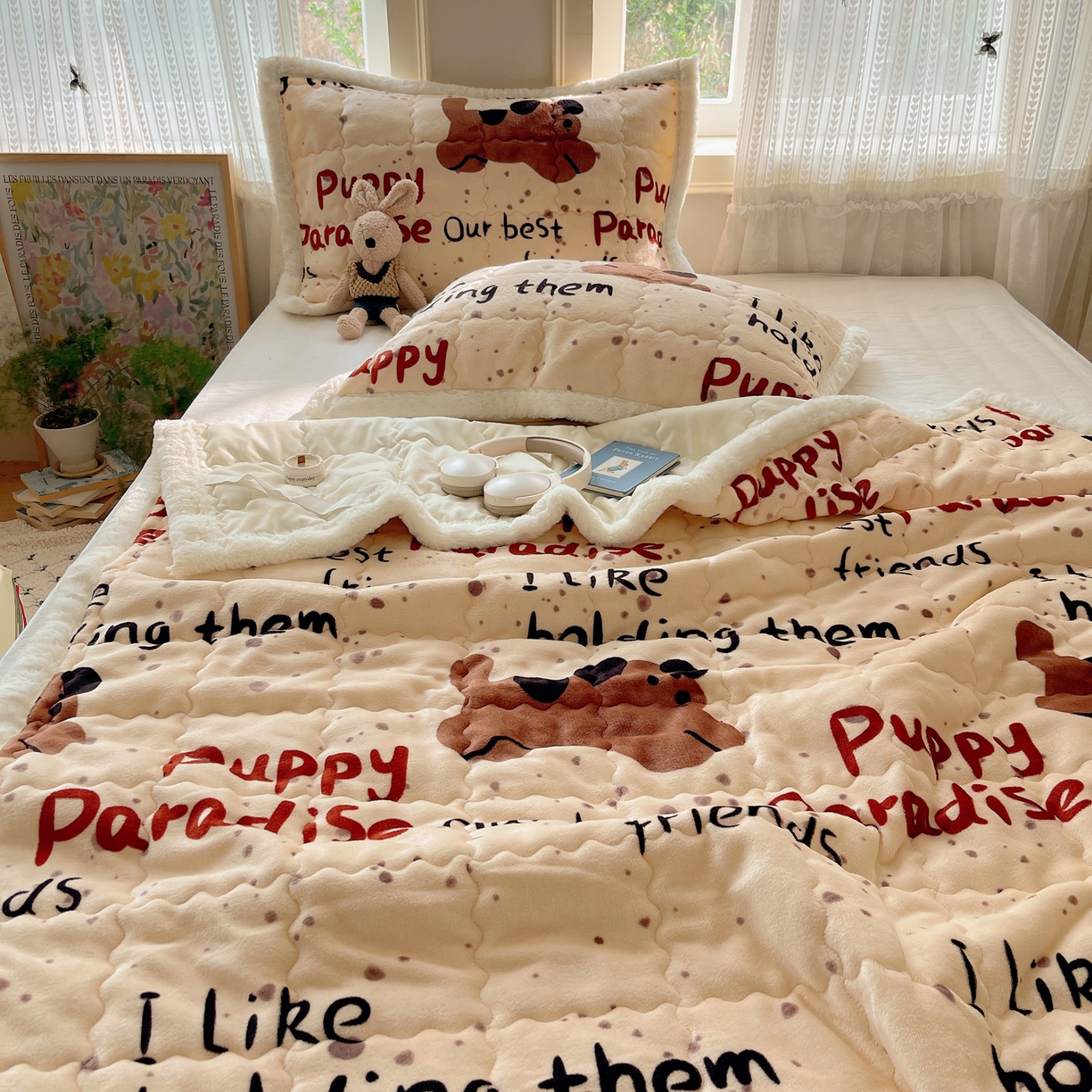 91家纺网 家纺一手货源 找家纺 红嘴企鹅 2025新款高克重牛奶绒印花床护垫床褥 淘气狗