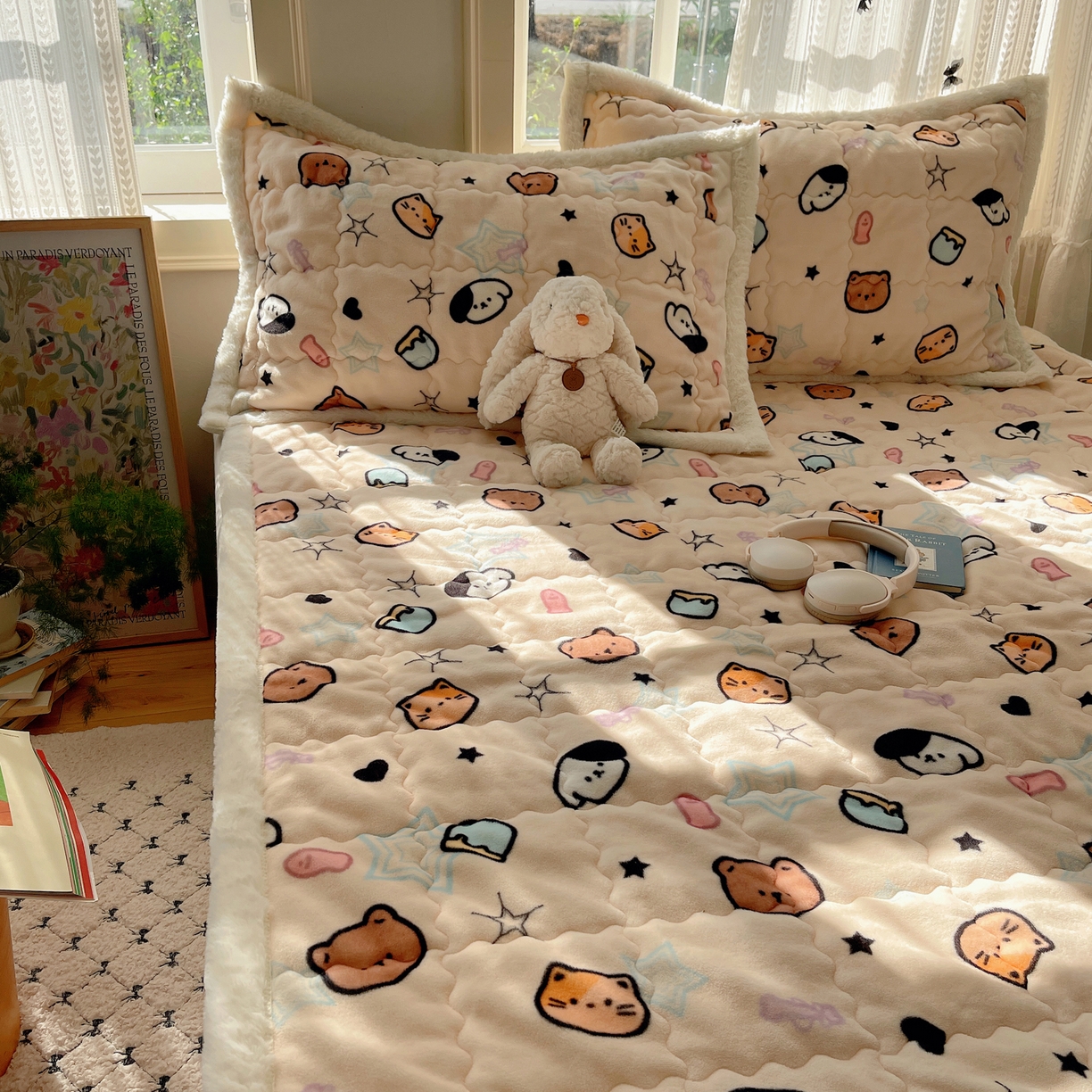 91家纺网 家纺一手货源 找家纺 红嘴企鹅 2025新款高克重牛奶绒印花床护垫床褥 星星乐园