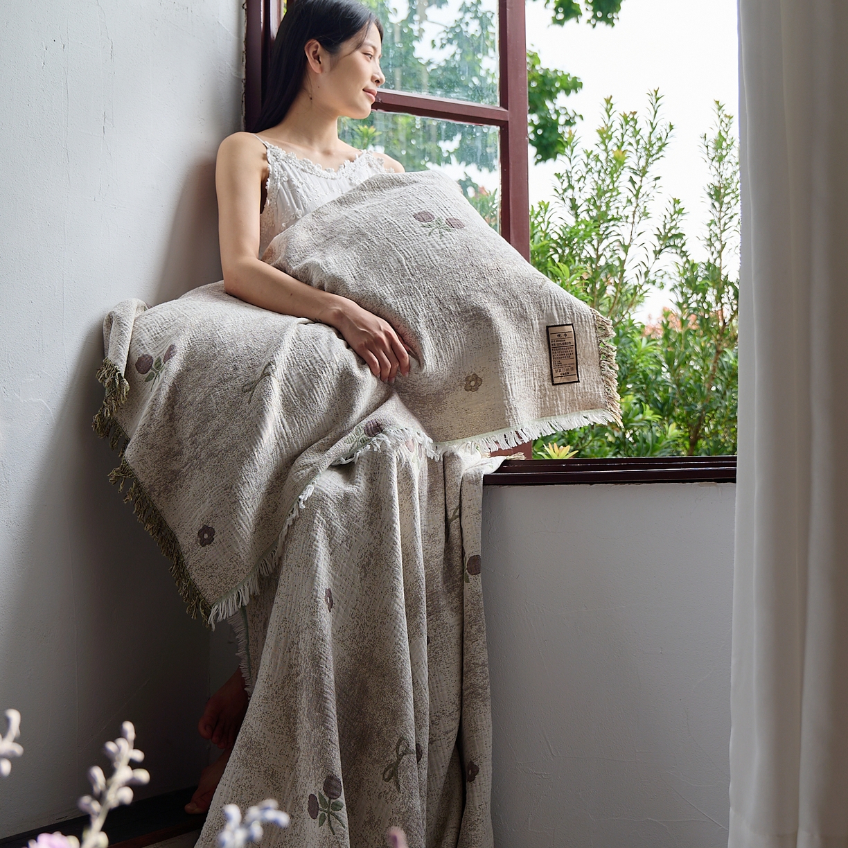 91家纺网 家纺一手货源 找家纺 沐瑟家纺 2025新款色织提花全棉流苏纱布枕巾 薇禾