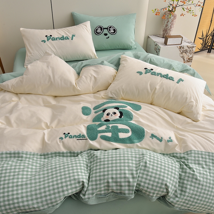 91家纺网 家纺一手货源 找家纺 炫拼家纺 2025新款A类全棉40支水洗棉毛巾绣四件套-卡通多巴胺 暴富