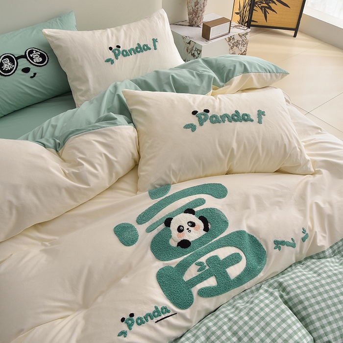 91家纺网 家纺一手货源 找家纺 炫拼家纺 2025新款A类全棉40支水洗棉毛巾绣四件套-卡通多巴胺 暴富