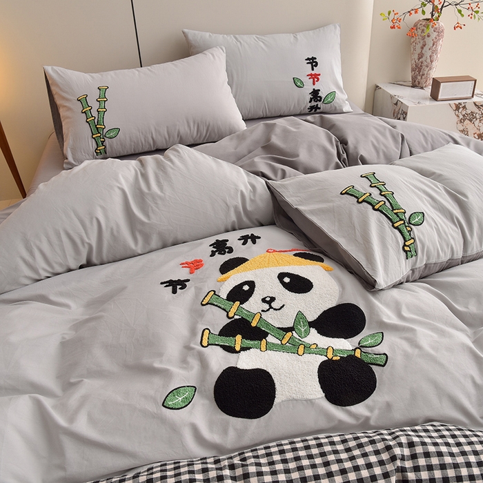 91家纺网 家纺一手货源 找家纺 炫拼家纺 2025新款A类全棉40支水洗棉毛巾绣四件套-卡通多巴胺 节节高升