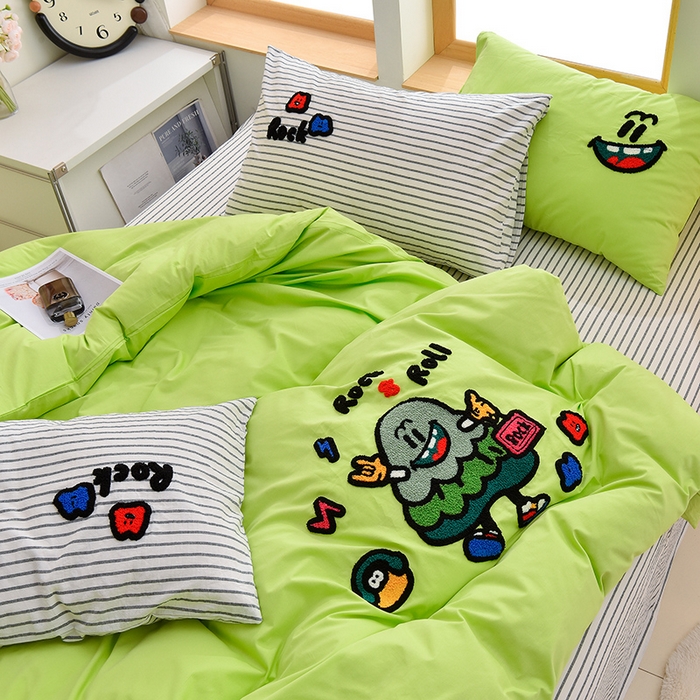 91家纺网 家纺一手货源 找家纺 炫拼家纺 2025新款A类全棉40支水洗棉毛巾绣四件套-卡通多巴胺 酷仔小树