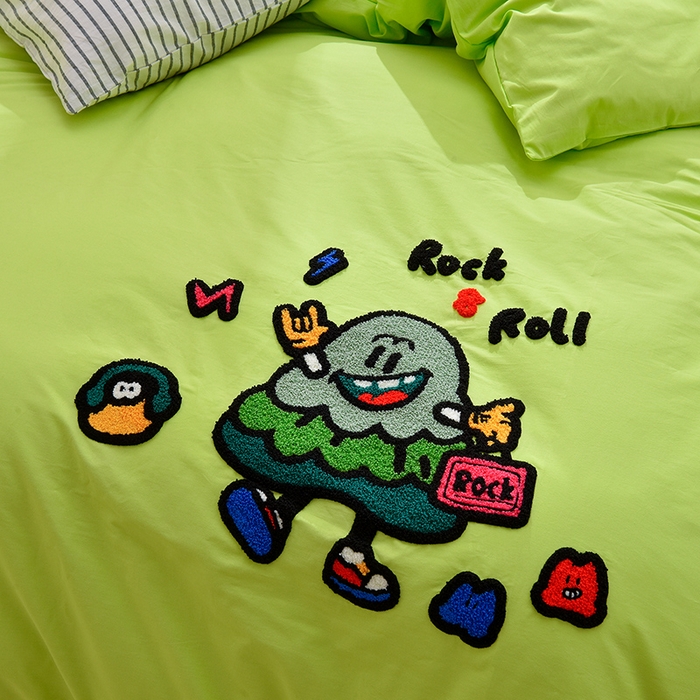 91家纺网 家纺一手货源 找家纺 炫拼家纺 2025新款A类全棉40支水洗棉毛巾绣四件套-卡通多巴胺 酷仔小树