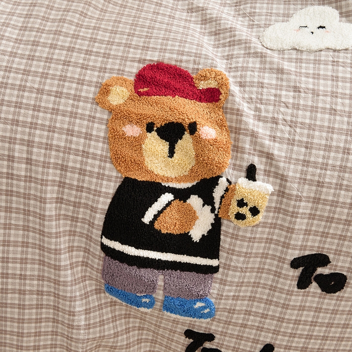 91家纺网 家纺一手货源 找家纺 炫拼家纺 2025新款A类全棉40支水洗棉毛巾绣四件套-卡通多巴胺 快乐伙伴