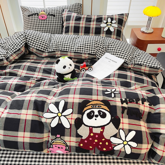 91家纺网 家纺一手货源 找家纺 炫拼家纺 2025新款A类全棉40支水洗棉毛巾绣四件套-卡通多巴胺 快乐时光