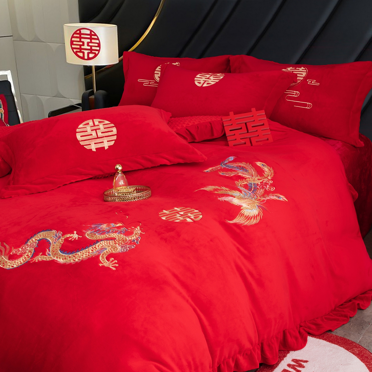 91家纺网 家纺一手货源 找家纺 卓缦家纺 2025新款牛奶绒豆豆绒婚庆四件套 龙悦凤鸣