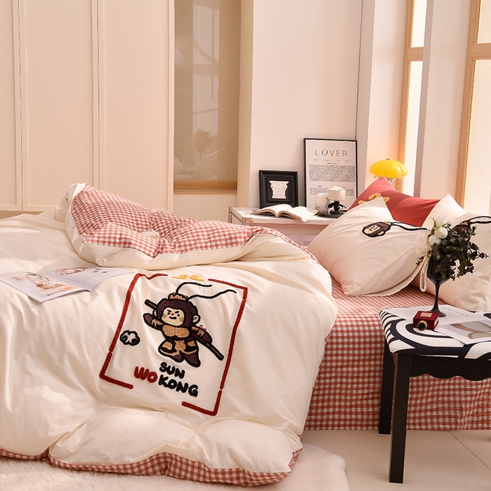 91家纺网 家纺一手货源 找家纺 炫拼家纺 2025新款A类全棉40支水洗棉毛巾绣四件套-卡通多巴胺 美猴王