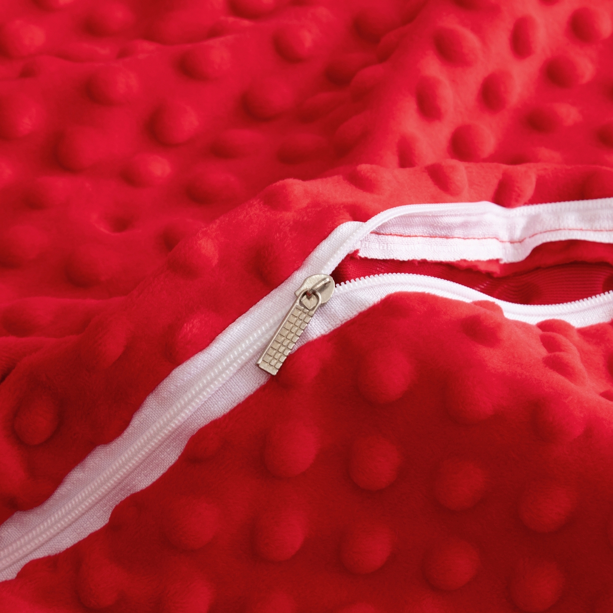 91家纺网 家纺一手货源 找家纺 卓缦家纺 2025新款牛奶绒豆豆绒婚庆四件套 欢欢喜喜