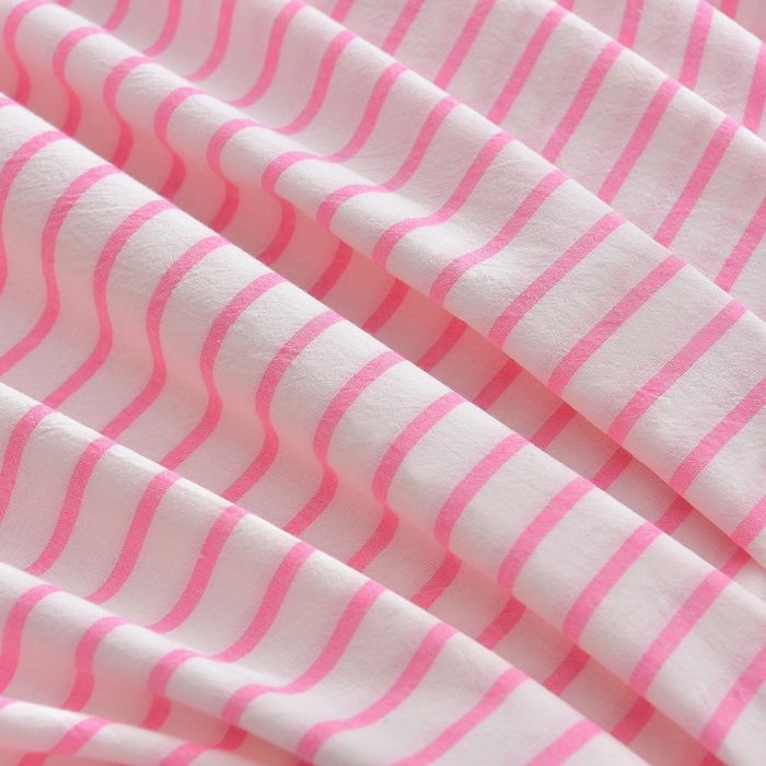 91家纺网 家纺一手货源 找家纺 炫拼家纺 2025新款A类全棉40支水洗棉毛巾绣四件套-卡通多巴胺 小黑熊