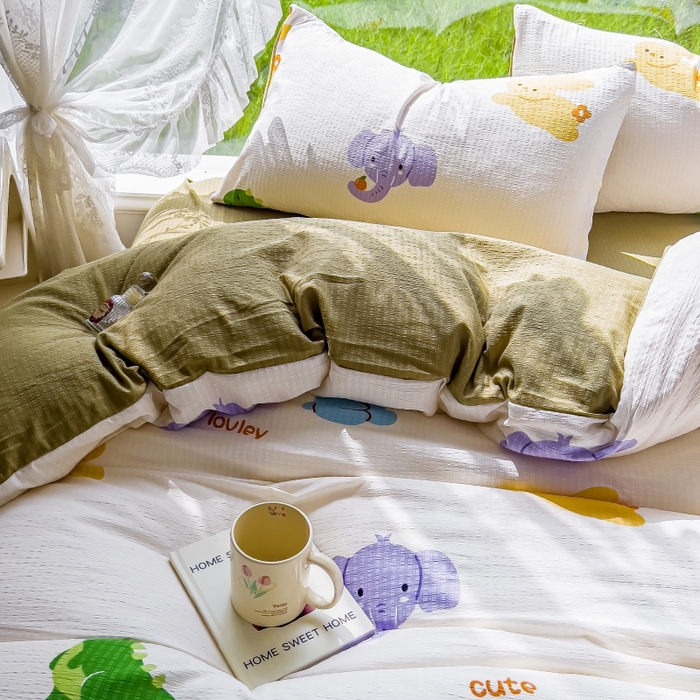 91家纺网 家纺一手货源 找家纺 王朝国际 2026新款直播电商热款彩竺棉四件套 动物派对