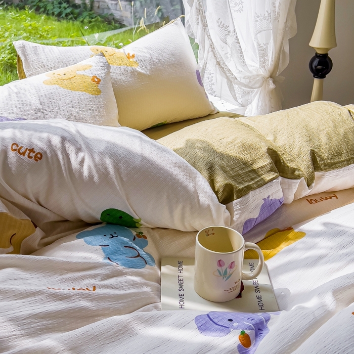 91家纺网 家纺一手货源 找家纺 王朝国际 2026新款直播电商热款彩竺棉四件套 动物派对