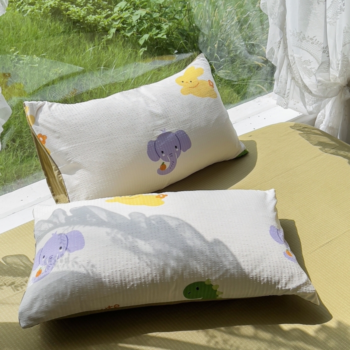 91家纺网 家纺一手货源 找家纺 王朝国际 2026新款直播电商热款彩竺棉四件套 动物派对