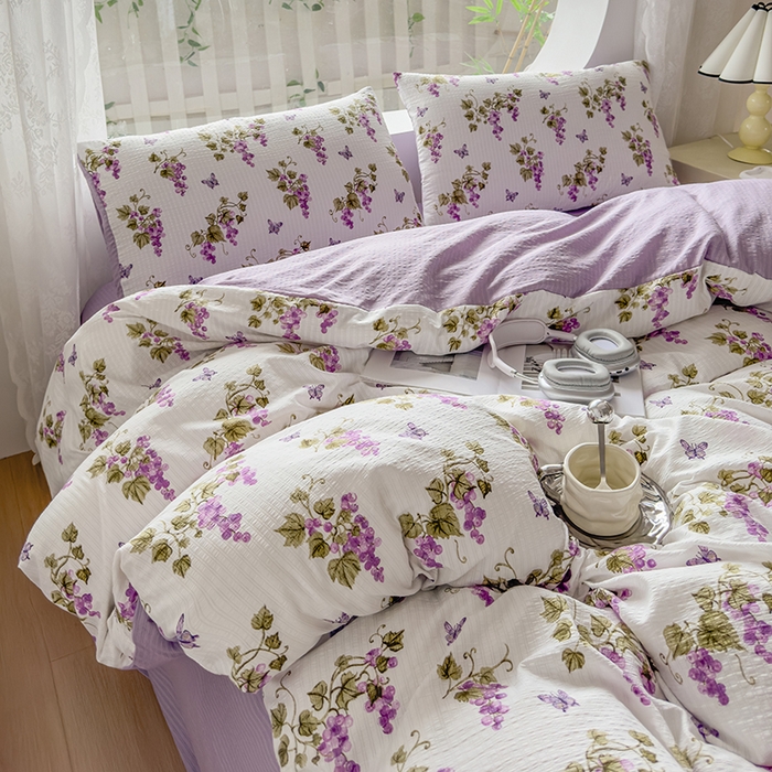 91家纺网 家纺一手货源 找家纺 王朝国际 2026新款直播电商热款彩竺棉四件套 葡萄架下