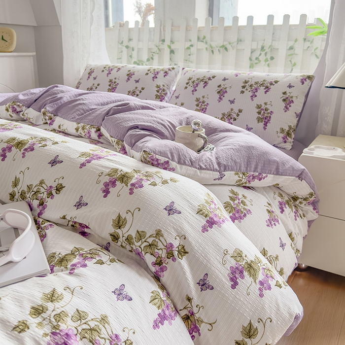 91家纺网 家纺一手货源 找家纺 王朝国际 2026新款直播电商热款彩竺棉四件套 葡萄架下